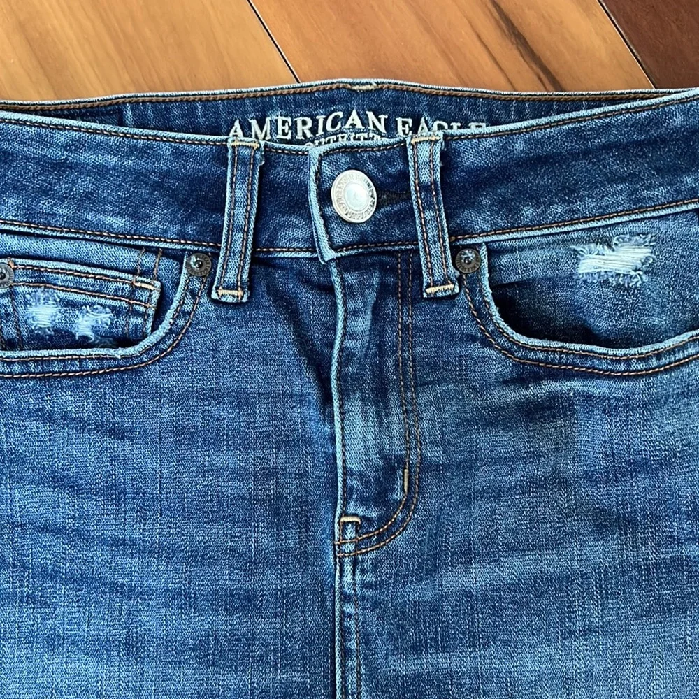 American Eagle super stretch distressed mini jean skirt - Picture 2 of 7